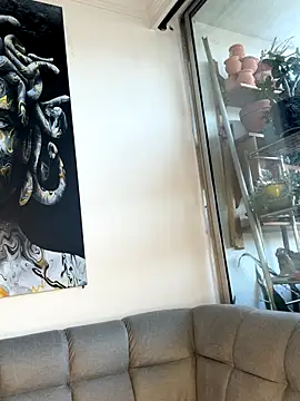 ValerieHilton online show from 7, 10, 2025