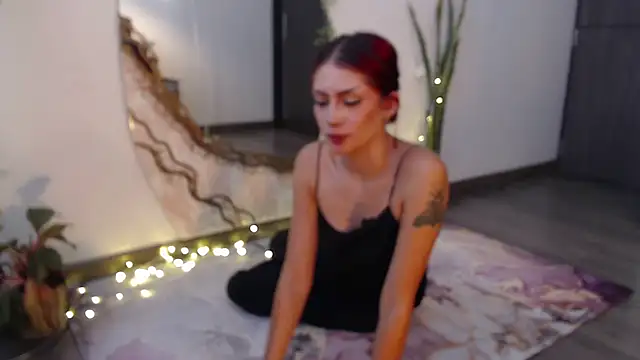 chloebritto online show from 11, 2, 2025