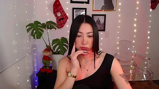 Snapshot of lilyy_evanss chatting on 23, 12, 2024 lilyy evanss online show from 23, 12, 2024