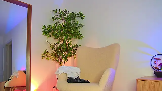 Snapshot of alissa_foxx chatting on 24, 7, 2026 alissa foxx online show from 24, 7, 2026