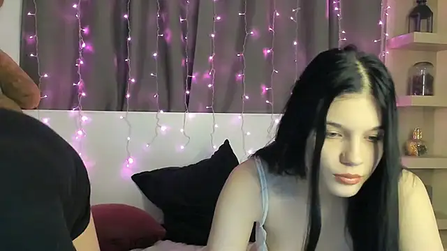 Snapshot of xDeepInLovexx chatting on 28, 2, 2025 xDeepInLovexx online show from 28, 2, 2025