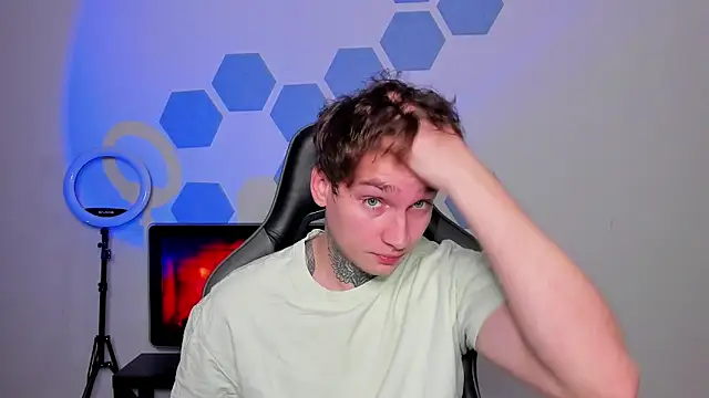 Chris Tyson online show from 31, 10, 2025