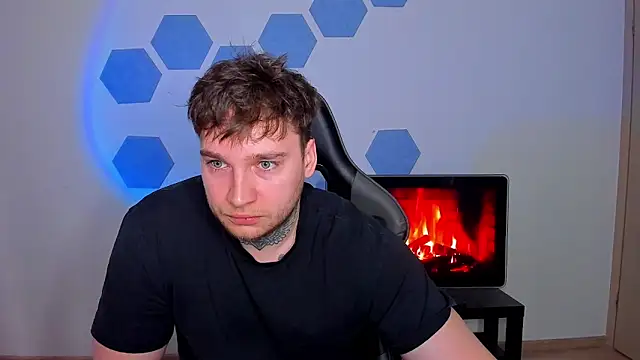 Chris Tyson online show from 6, 3, 2026