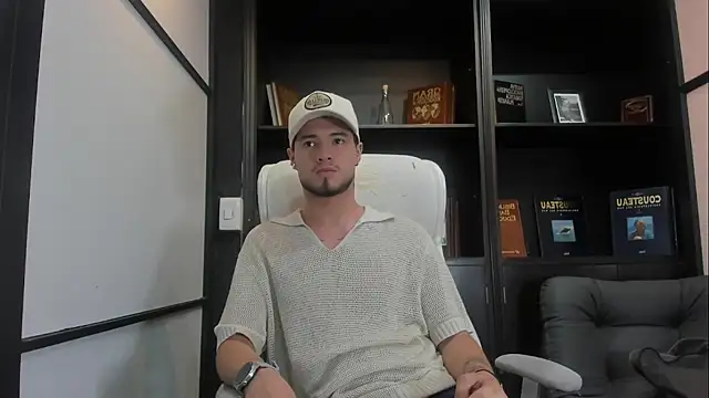 EdwardRoss  online show from 5, 3, 2025