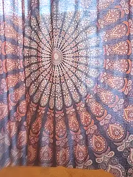 Snapshot of LYZBORNHD chatting on 2, 12, 2025 LYZBORNHD online show from 2, 12, 2025