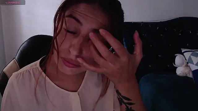 Snapshot of Kate_lorens9 chatting on 14, 3, 2025 Kate lorens9 online show from 14, 3, 2025