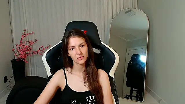 upssnowy online show from 30, 10, 2025