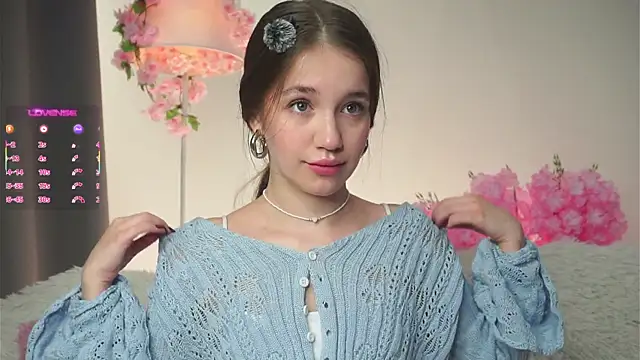 AmiLewis online show from 9, 10, 2025