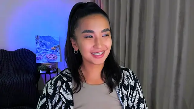 Snapshot of worldofkim chatting on 5, 2, 2025 worldofkim online show from 5, 2, 2025