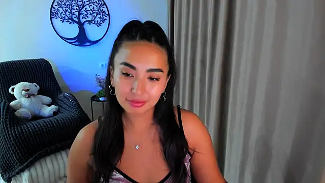 Snapshot of worldofkim chatting on 24, 9, 2025 worldofkim online show from 24, 9, 2025