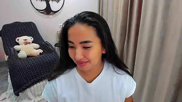 Snapshot of worldofkim chatting on 22, 10, 2025 worldofkim online show from 22, 10, 2025