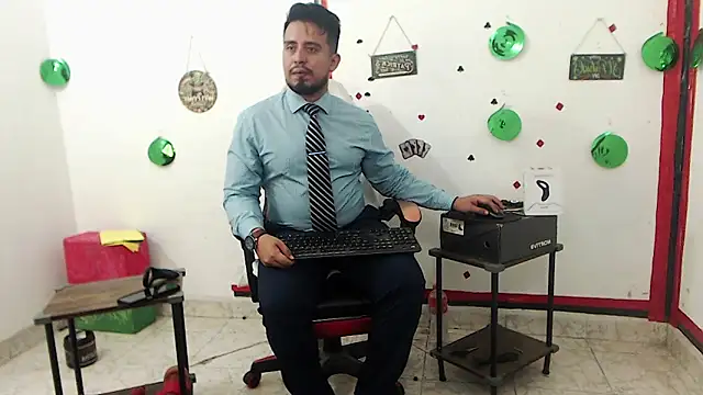 Snapshot of KalethBigDick chatting on 29, 5, 2026 KalethBigDick online show from 29, 5, 2026