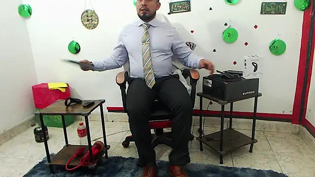 Snapshot of KalethBigDick chatting on 30, 5, 2026 KalethBigDick online show from 30, 5, 2026