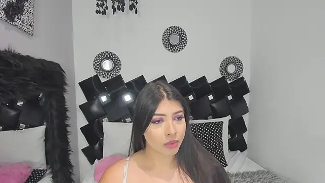 Snapshot of Miia_Thompsonn chatting on 28, 4, 2026 Miia Thompsonn online show from 28, 4, 2026
