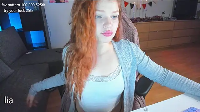 Snapshot of lil_lia chatting on 17, 1, 2025 lil lia online show from 17, 1, 2025