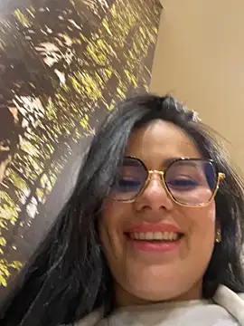 Miah gomez  online show from 30, 1, 2025