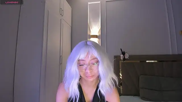 Snapshot of heemia chatting on 19, 12, 2024 heemia online show from 19, 12, 2024
