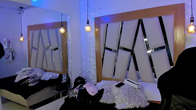 ary cooper  online show from 20, 9, 2025