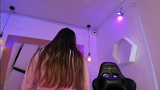 ary cooper  online show from 16, 10, 2025