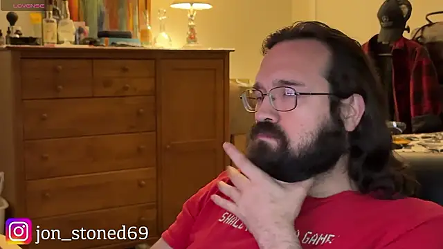 Snapshot of Seraph_De_La_Luna chatting on 2, 2, 2026 Seraph De La Luna online show from 2, 2, 2026