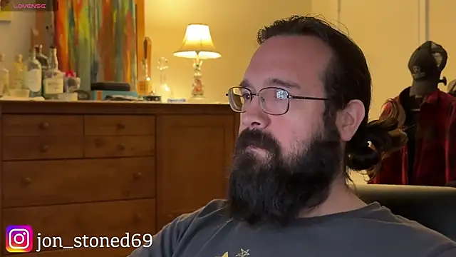 Snapshot of Seraph_De_La_Luna chatting on 4, 2, 2026 Seraph De La Luna online show from 4, 2, 2026