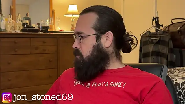 Snapshot of Seraph_De_La_Luna chatting on 2, 3, 2026 Seraph De La Luna online show from 2, 3, 2026