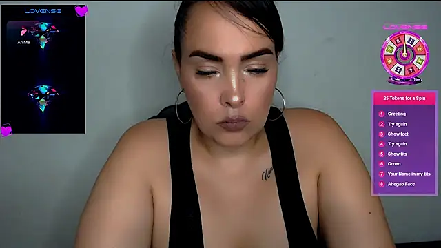 Snapshot of Miss_Agatha chatting on 6, 12, 2024 Miss Agatha online show from 6, 12, 2024