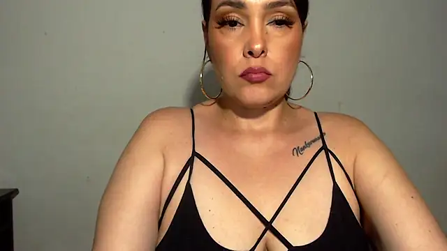 Snapshot of Miss_Agatha chatting on 11, 10, 2025 Miss Agatha online show from 11, 10, 2025