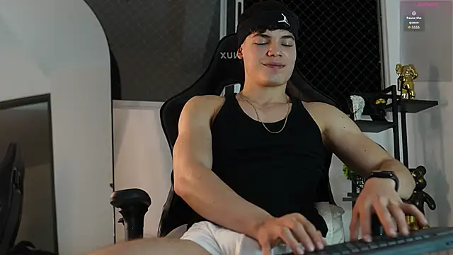 Max cortes1 online show from 16, 9, 2025