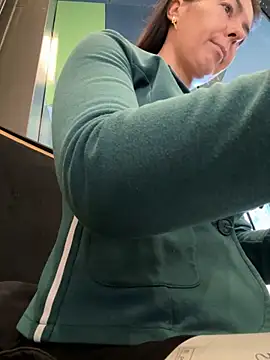 eveangelll online show from 24, 11, 2025