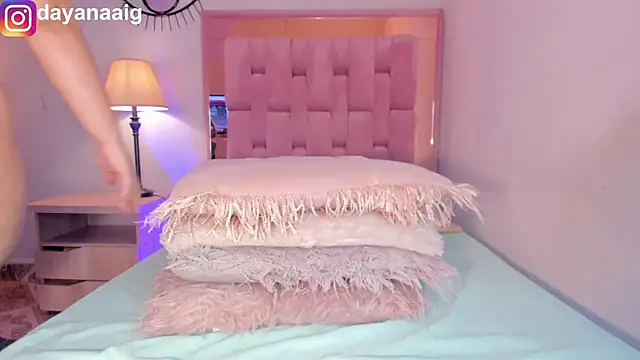 Voluptupus-girl online show from 20, 10, 2025