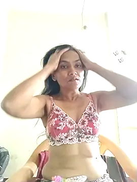 Snapshot of sunita6009 chatting on 26, 4, 2026 sunita6009 online show from 26, 4, 2026