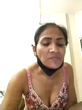 Snapshot of sunita6009 chatting on 30, 6, 2026 sunita6009 online show from 30, 6, 2026