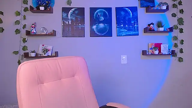 macey elliot  online show from 4, 2, 2025