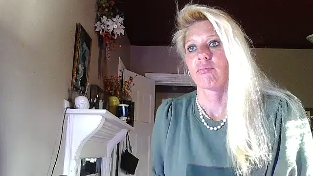 Glamazonx online show from 23, 9, 2025