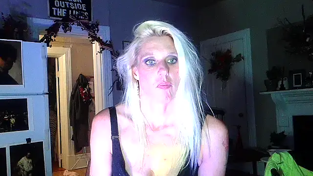 Glamazonx online show from 26, 11, 2025