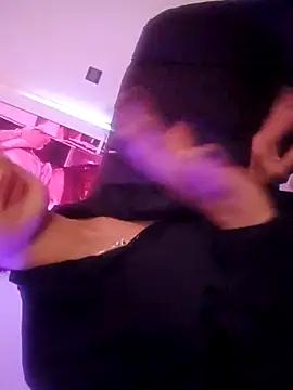 Snapshot of Maya-Promax chatting on 10, 12, 2024 Maya-Promax online show from 10, 12, 2024