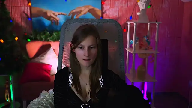 Snapshot of EllaHorton chatting on 3, 1, 2025 EllaHorton online show from 3, 1, 2025