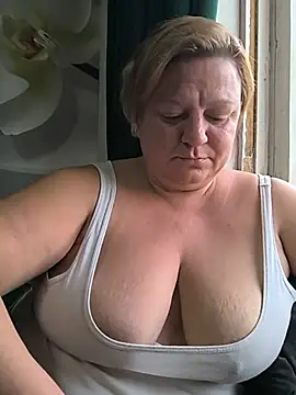 Snapshot of jusichka chatting on 16, 7, 2026 jusichka online show from 16, 7, 2026