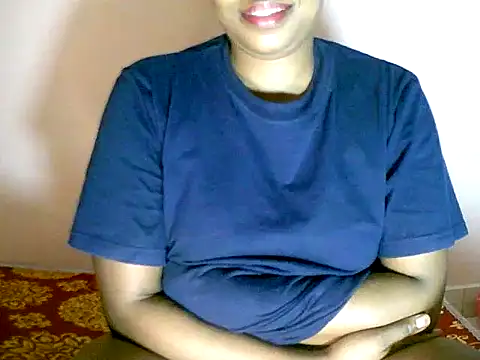 Snapshot of Pretty_sakura27 chatting on 3, 2, 2025 Pretty sakura27 online show from 3, 2, 2025