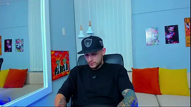 Drako Lamar online show from 7, 1, 2025