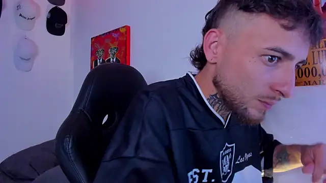 Drako Lamar online show from 8, 4, 2026