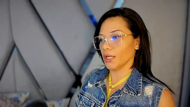 paula daniela1 online show from 22, 2, 2025