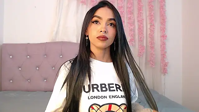 Alleanys Cristal online show from 18, 1, 2025