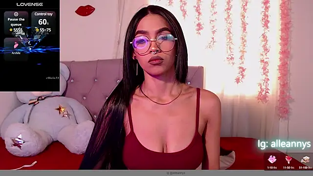 Alleanys Cristal online show from 6, 3, 2025