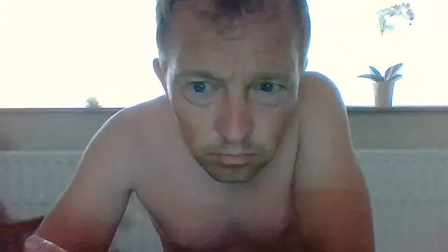 Snapshot of bertolini chatting on 7, 7, 2026 bertolini online show from 7, 7, 2026