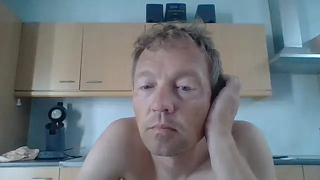 Snapshot of bertolini chatting on 10, 7, 2026 bertolini online show from 10, 7, 2026