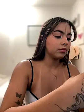 Snapshot of Zarah_Blare chatting on 30, 9, 2025 Zarah Blare online show from 30, 9, 2025