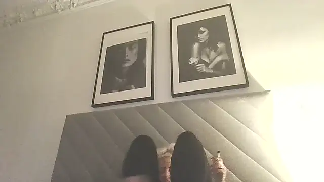 Snapshot of Jeanny_Bln chatting on 1, 12, 2024 Jeanny Bln online show from 1, 12, 2024