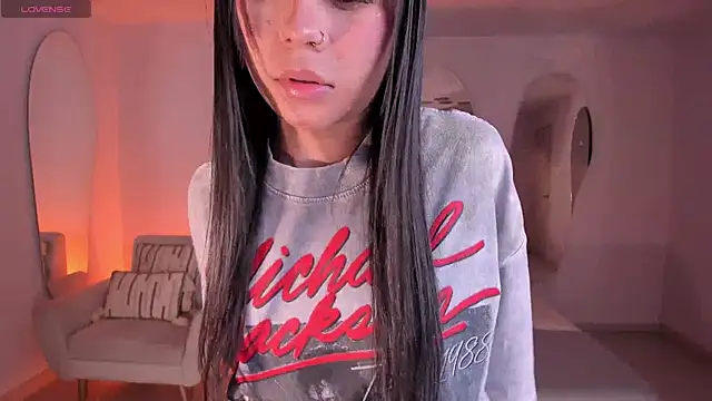 Snapshot of GigiLee_ chatting on 22, 12, 2024 GigiLee  online show from 22, 12, 2024